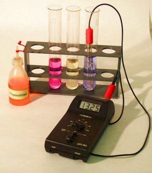 pH-Elektrode in basischer Lsung
